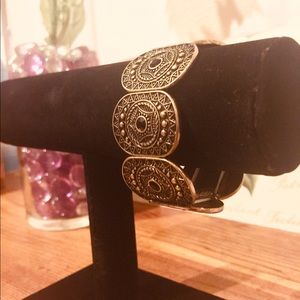 Metallic Patterned Bracelet